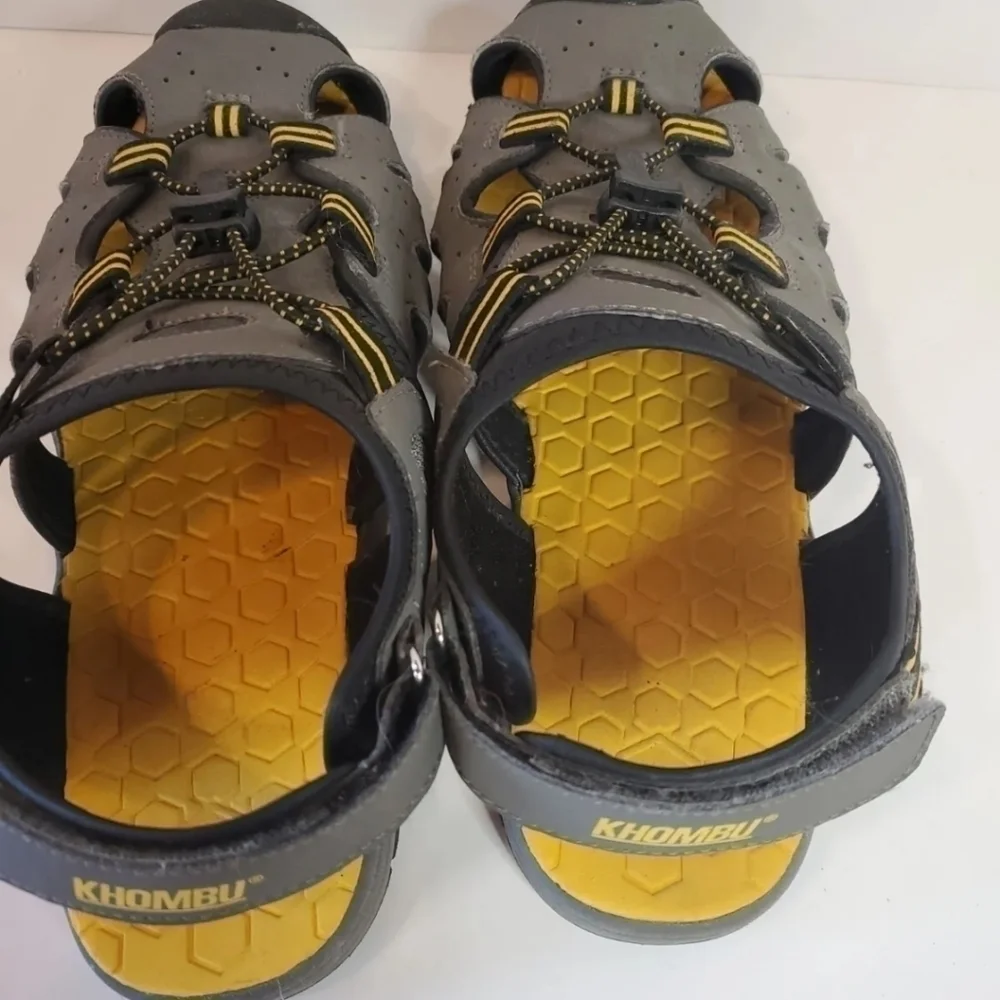 Khombu Kids' Sz 6 Dillon Sandals Water Shoes Grey/Yellow